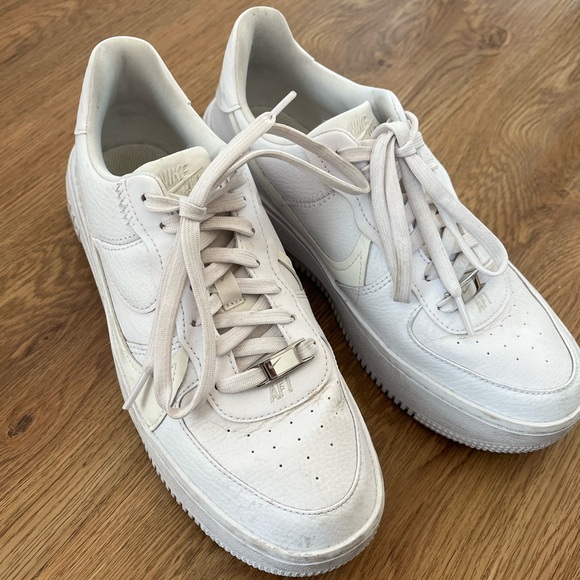 Air Force 1 Plt.af.orm Sneaker in White & Summit White - size 8.5 - Picture 5 of 8